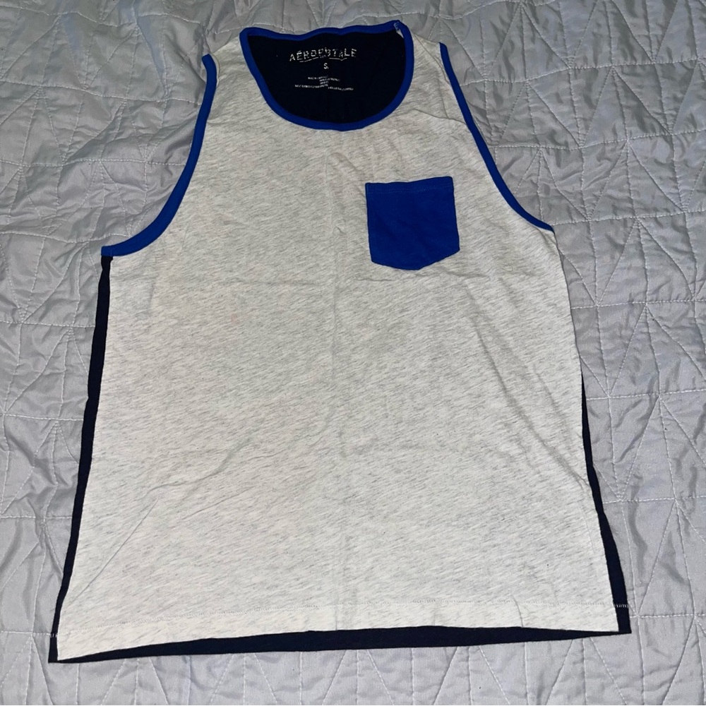 Small Aeropostale tank